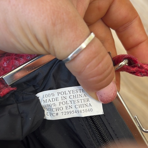 VINTAGE Kathie Lee Red and Black Python Clutch Bag with Strap - Picture 8 of 10